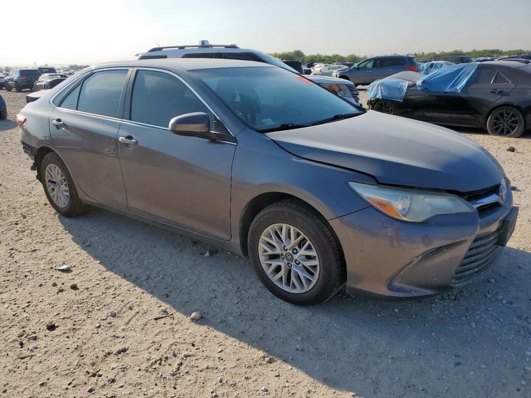 Car Image 2017 TOYOTA CAMRY