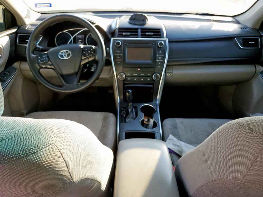 Car Image 2017 TOYOTA CAMRY