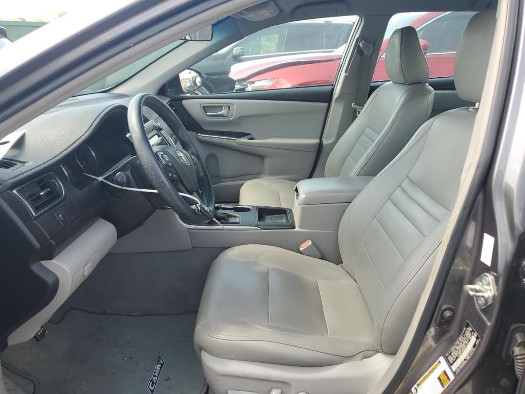 Car Image 2017 TOYOTA CAMRY