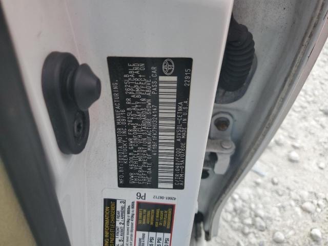 Car Image 2017 TOYOTA CAMRY