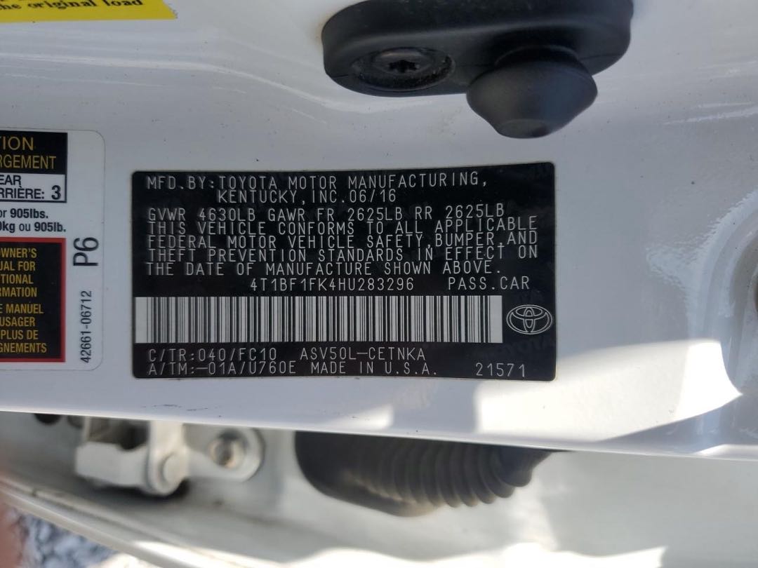 Car Image 2017 TOYOTA CAMRY