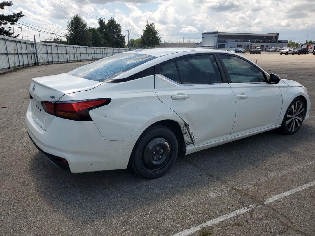 Car Image 2019 NISSAN ALTIMA