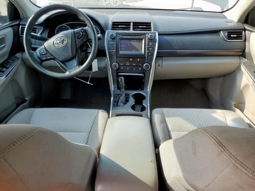 Car Image 2017 TOYOTA CAMRY