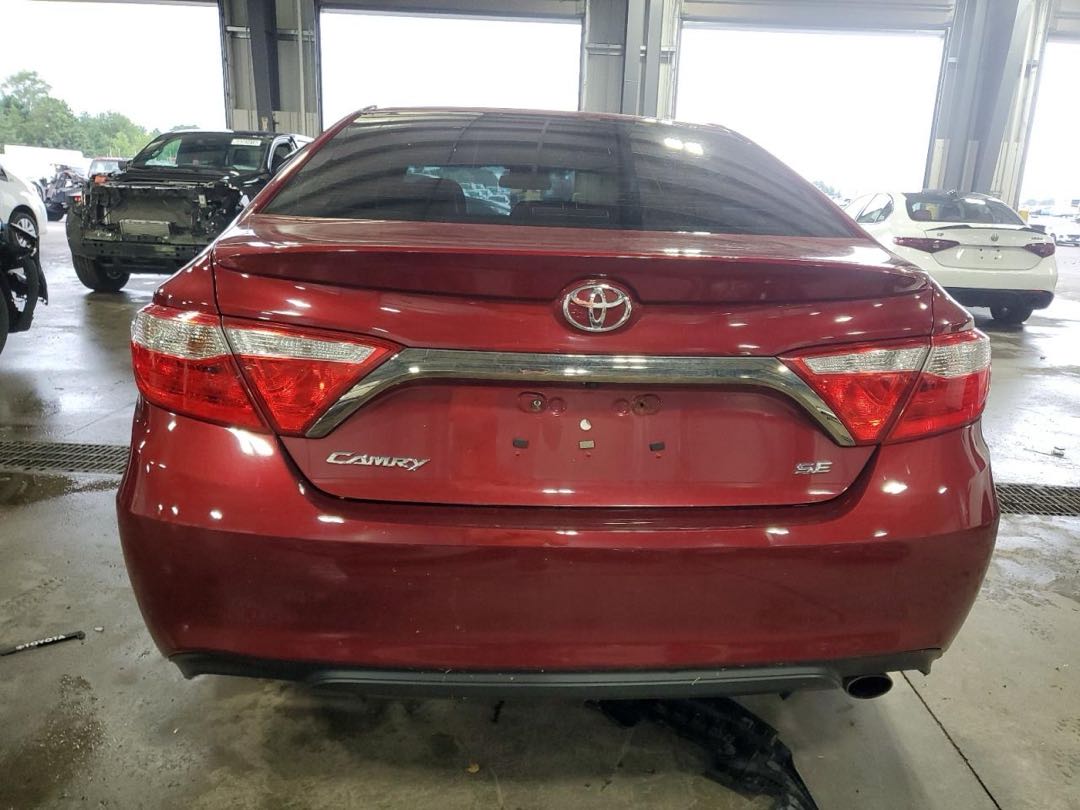 Car Image 2017 TOYOTA CAMRY