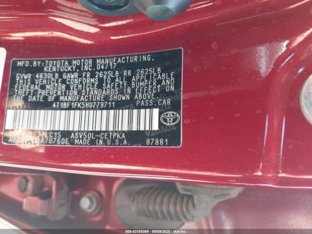 Car Image 2017 TOYOTA CAMRY