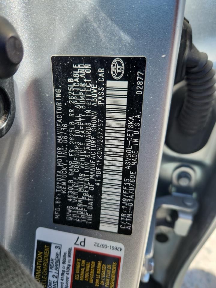 Car Image 2017 TOYOTA CAMRY