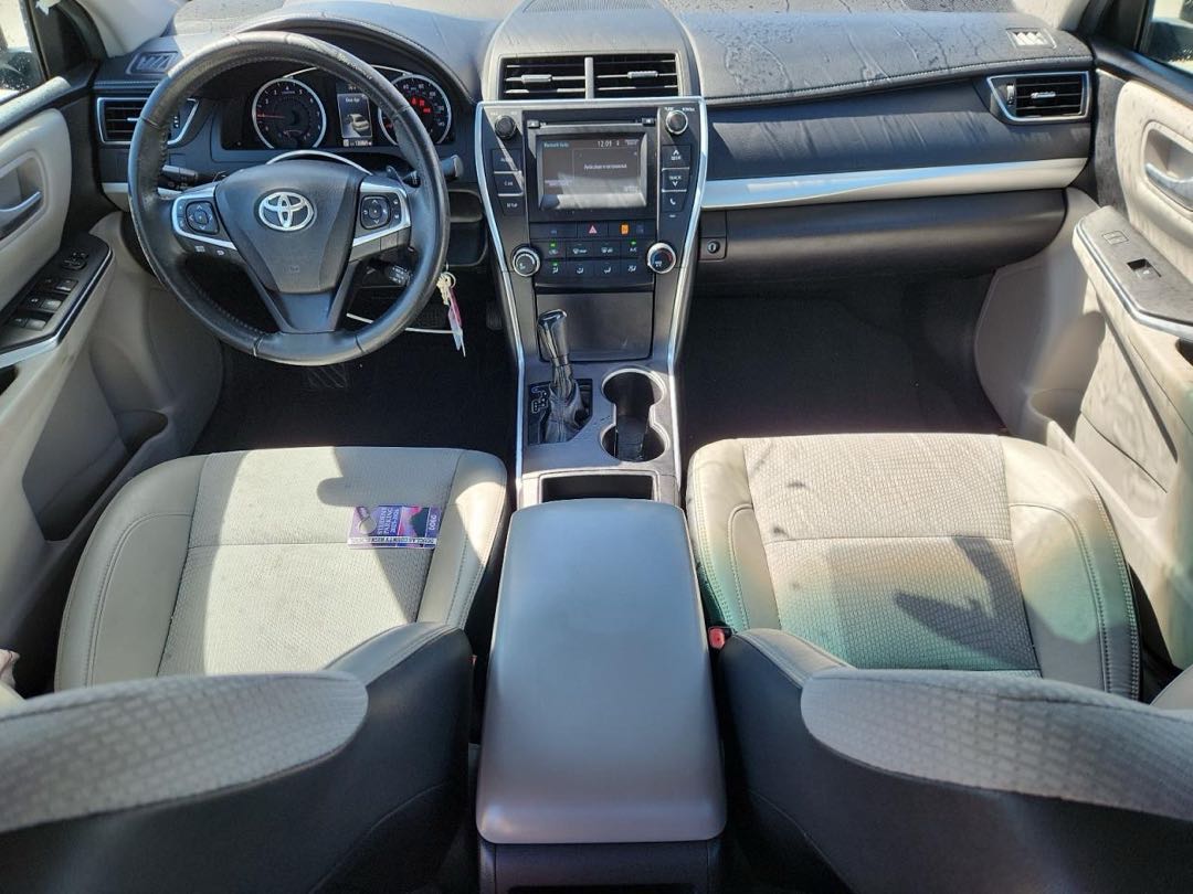 Car Image 2017 TOYOTA CAMRY