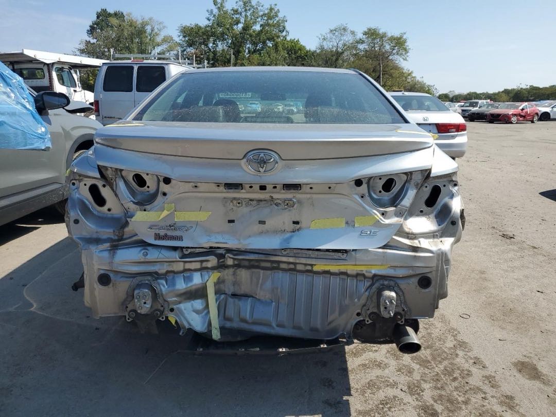 Car Image 2017 TOYOTA CAMRY