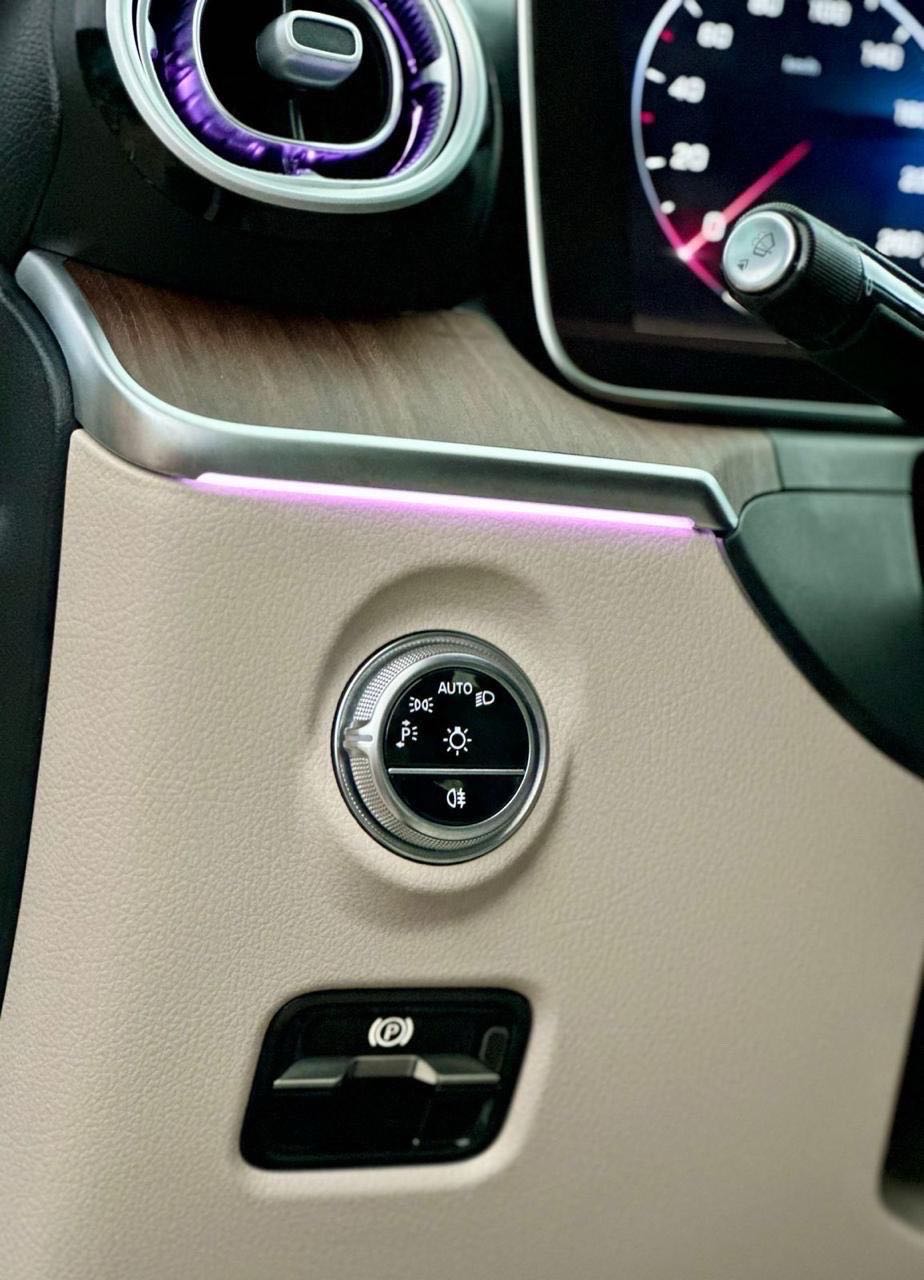 MERCEDES C Class 2024