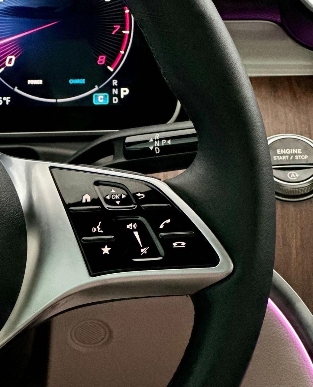 MERCEDES C Class 2024