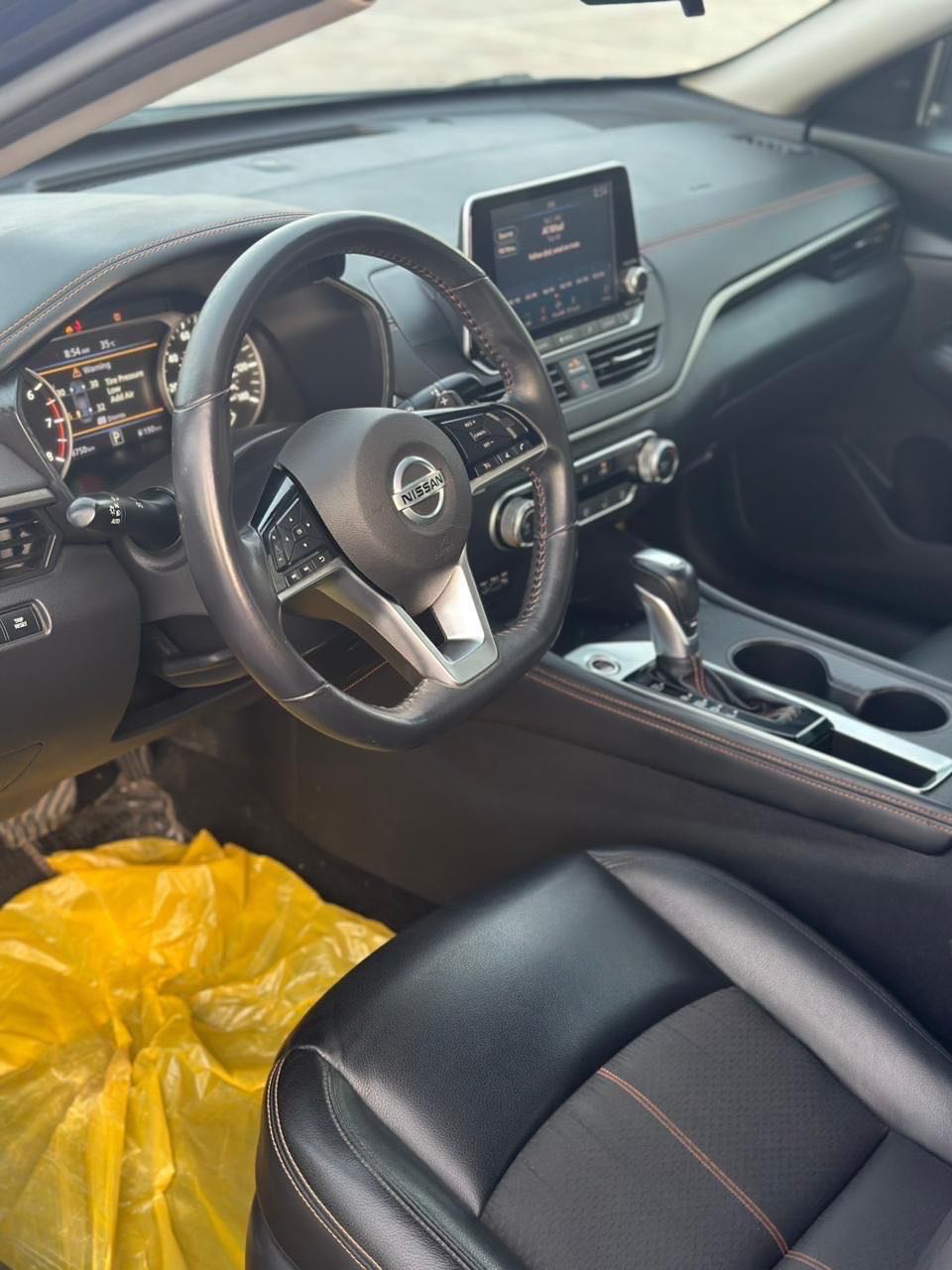Car Image 2020 NISSAN ALTIMA SR