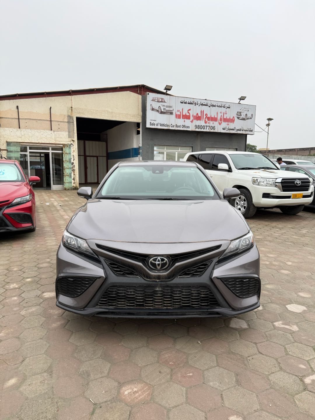 Car Image 2021 TOYOTA CAMRY SE