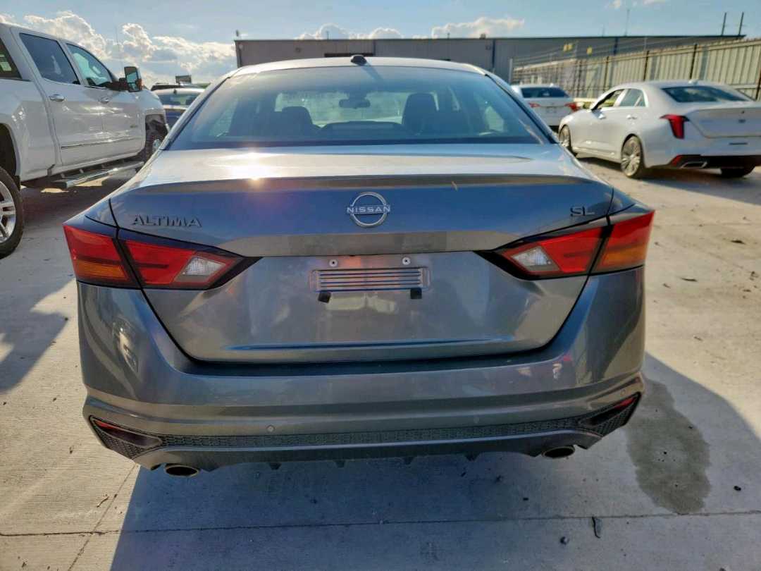 Car Image 2023 NISSAN ALTIMA