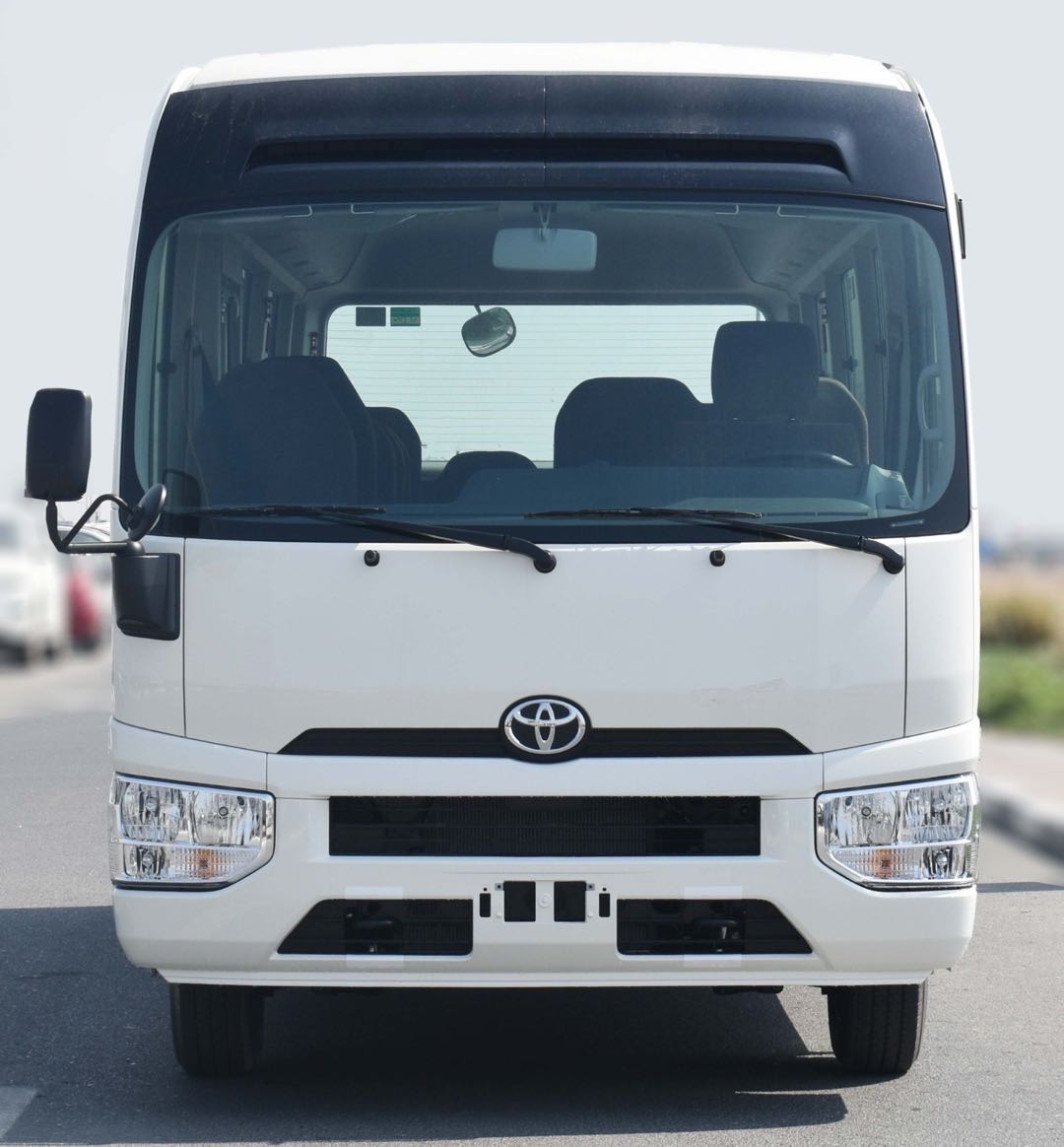 Car Image 2025 TOYOTA COASTER 