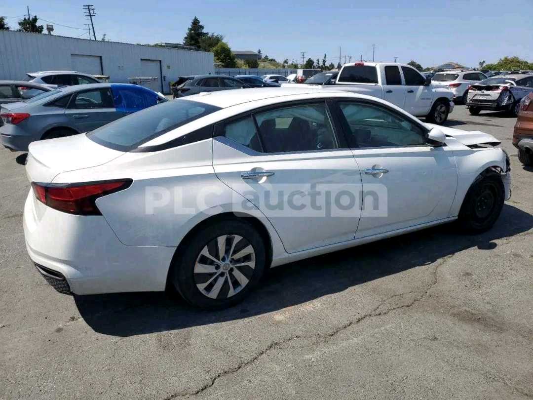 Car Image 2020 NISSAN ALTIMA