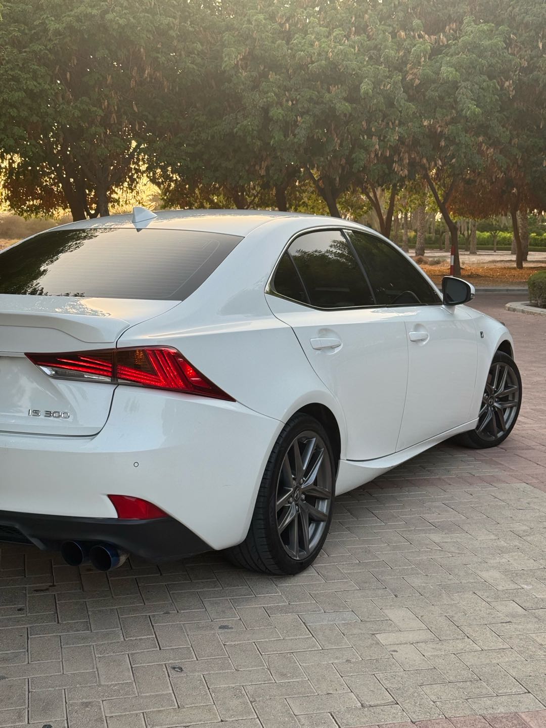 Car Image 2018 LEXUS IS 300
