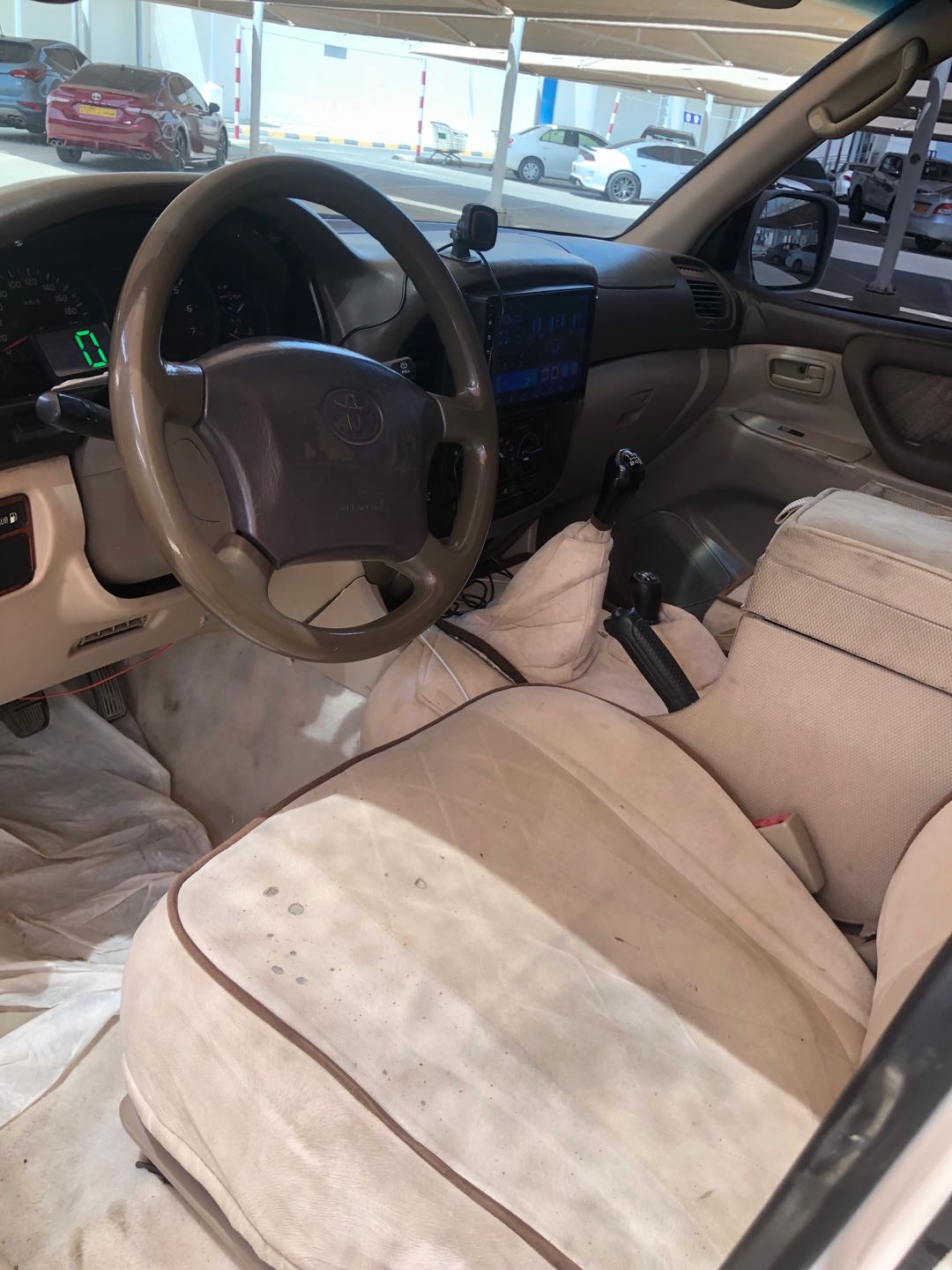 Car Image 2002 TOYOTA LAND CRUISER 