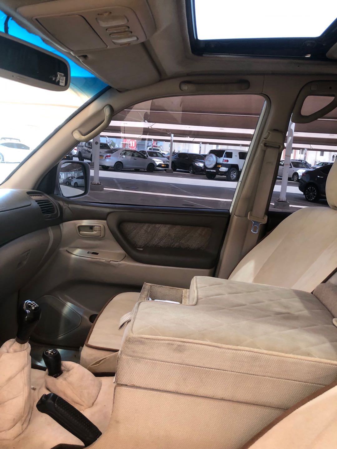 Car Image 2002 TOYOTA LAND CRUISER 