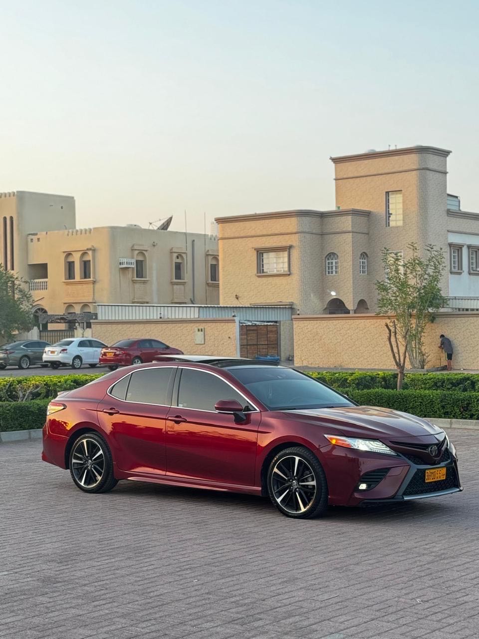 Car Image 2018 TOYOTA CAMRY XSE