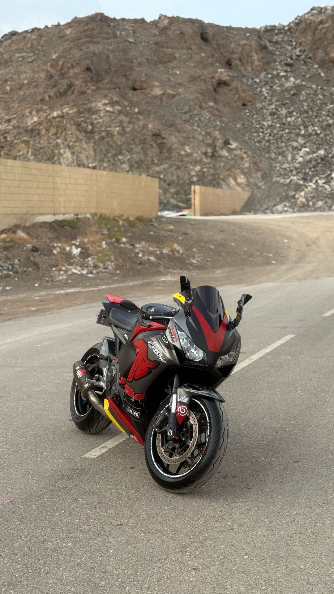 Car Image 2015 HONDA CBR 