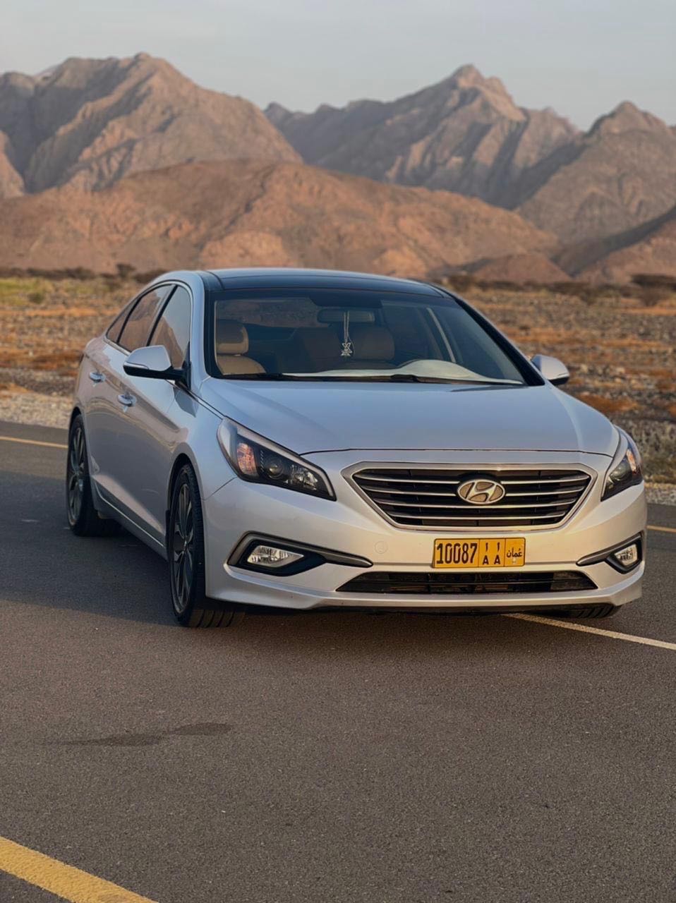 Car Image 2015 HYUNDAI SONATA LIMITED