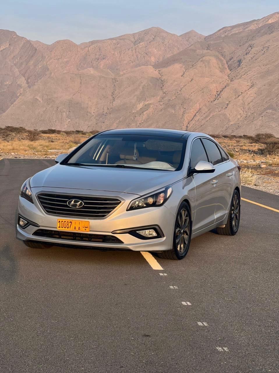 Car Image 2015 HYUNDAI SONATA LIMITED