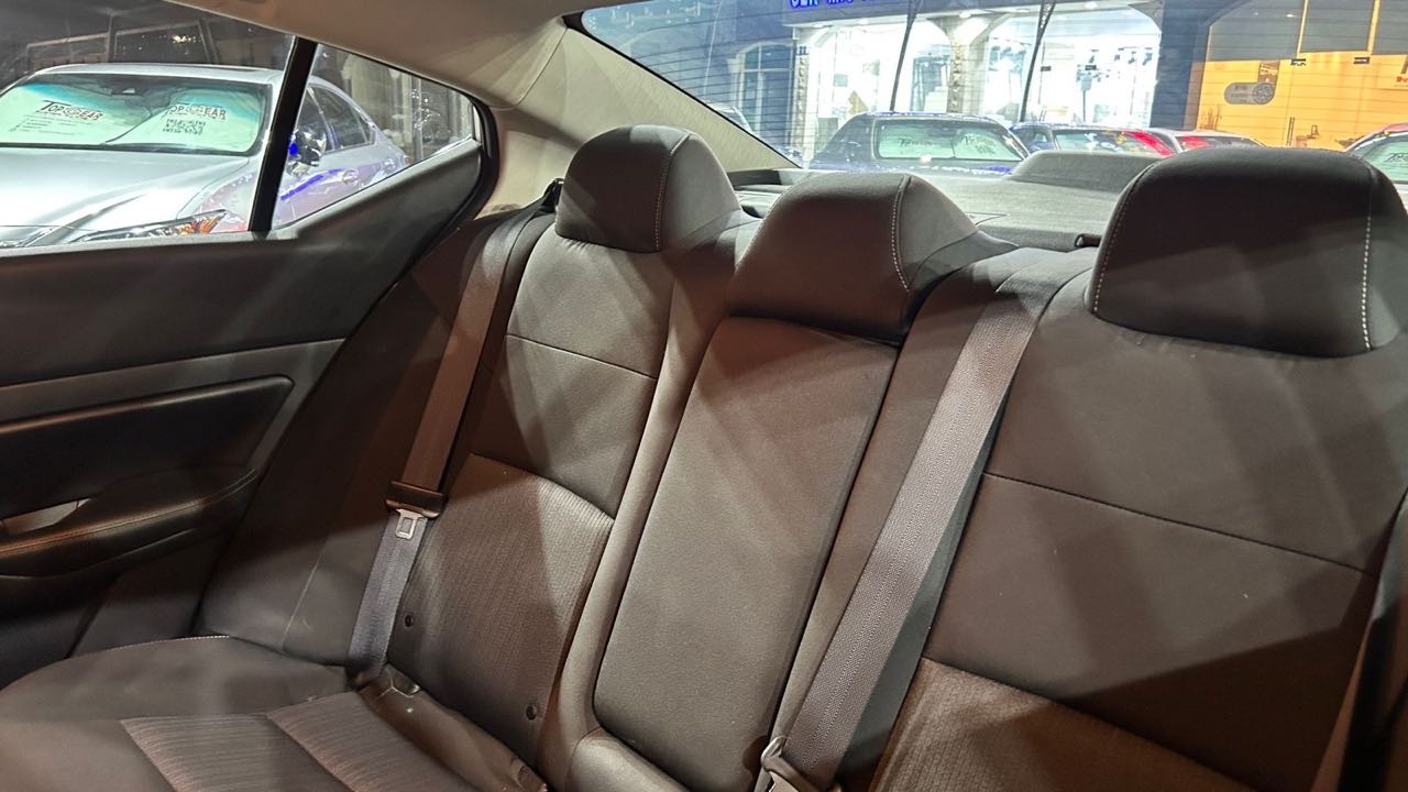 Car Image 2023 NISSAN ALTIMA SV
