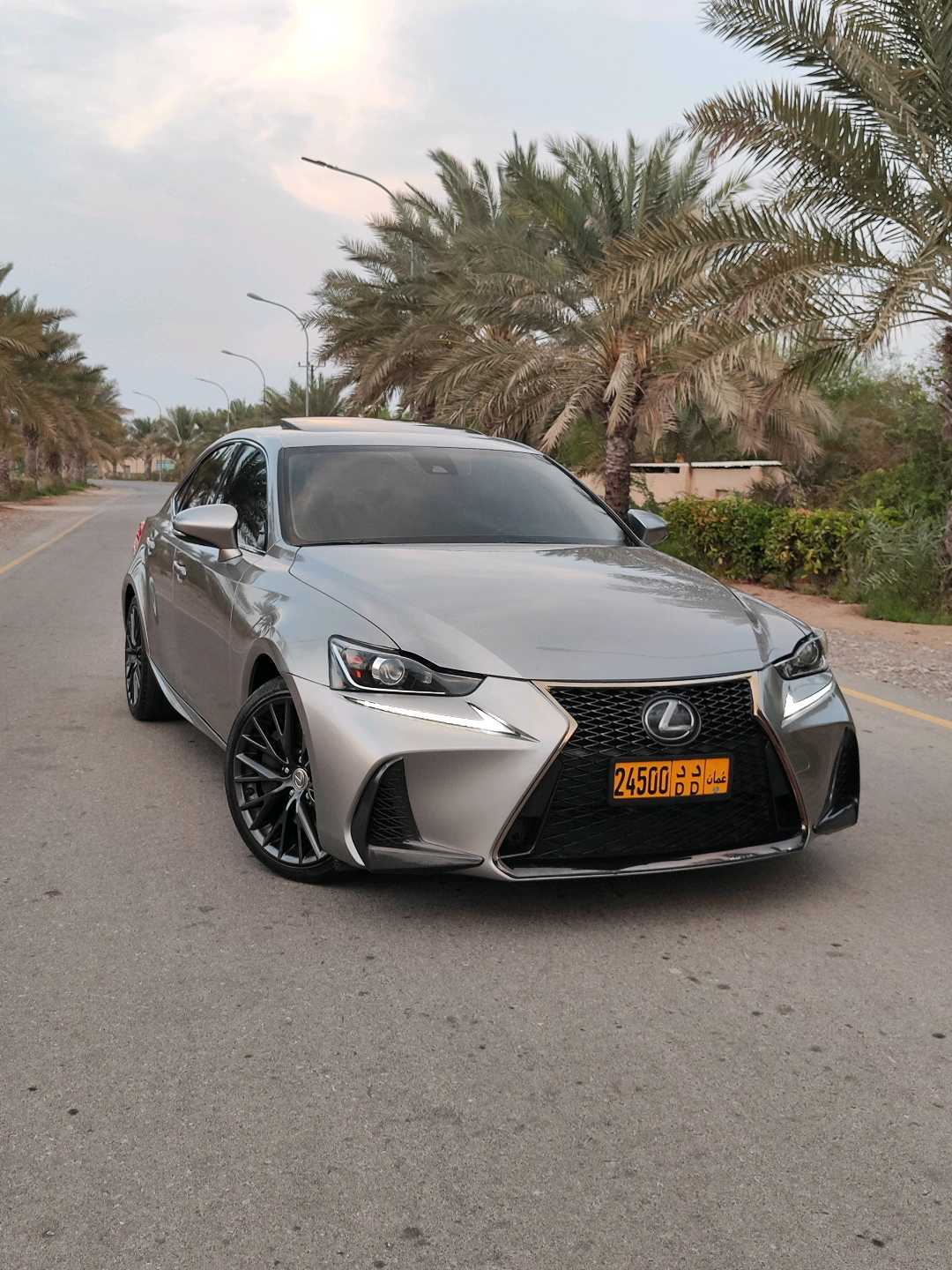 Car Image 2017 LEXUS IS 200