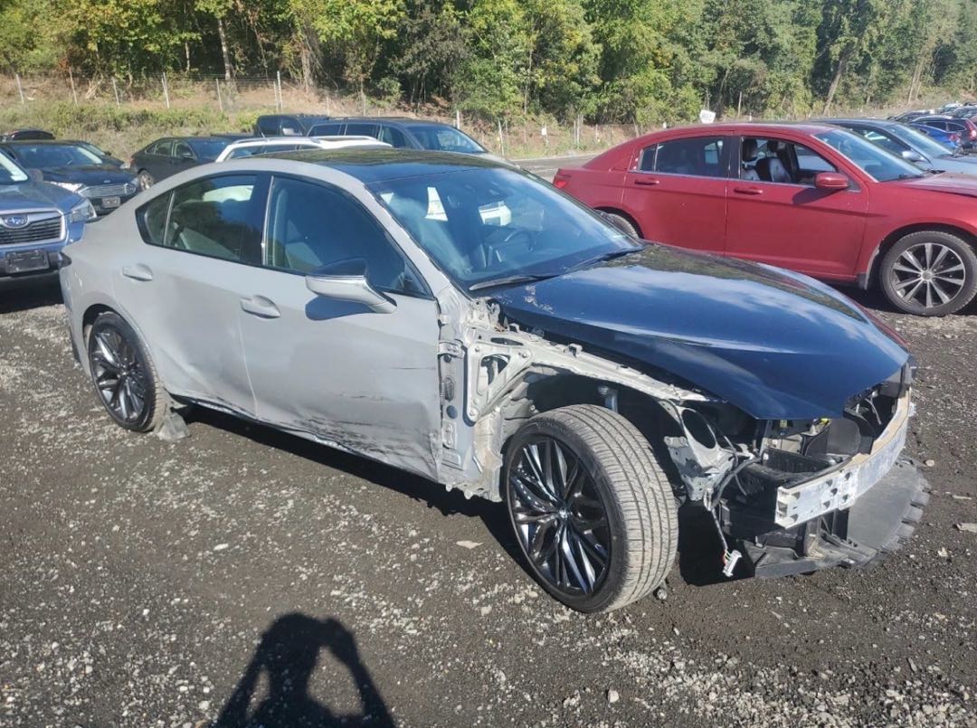 Car Image 2023 LEXUS IS