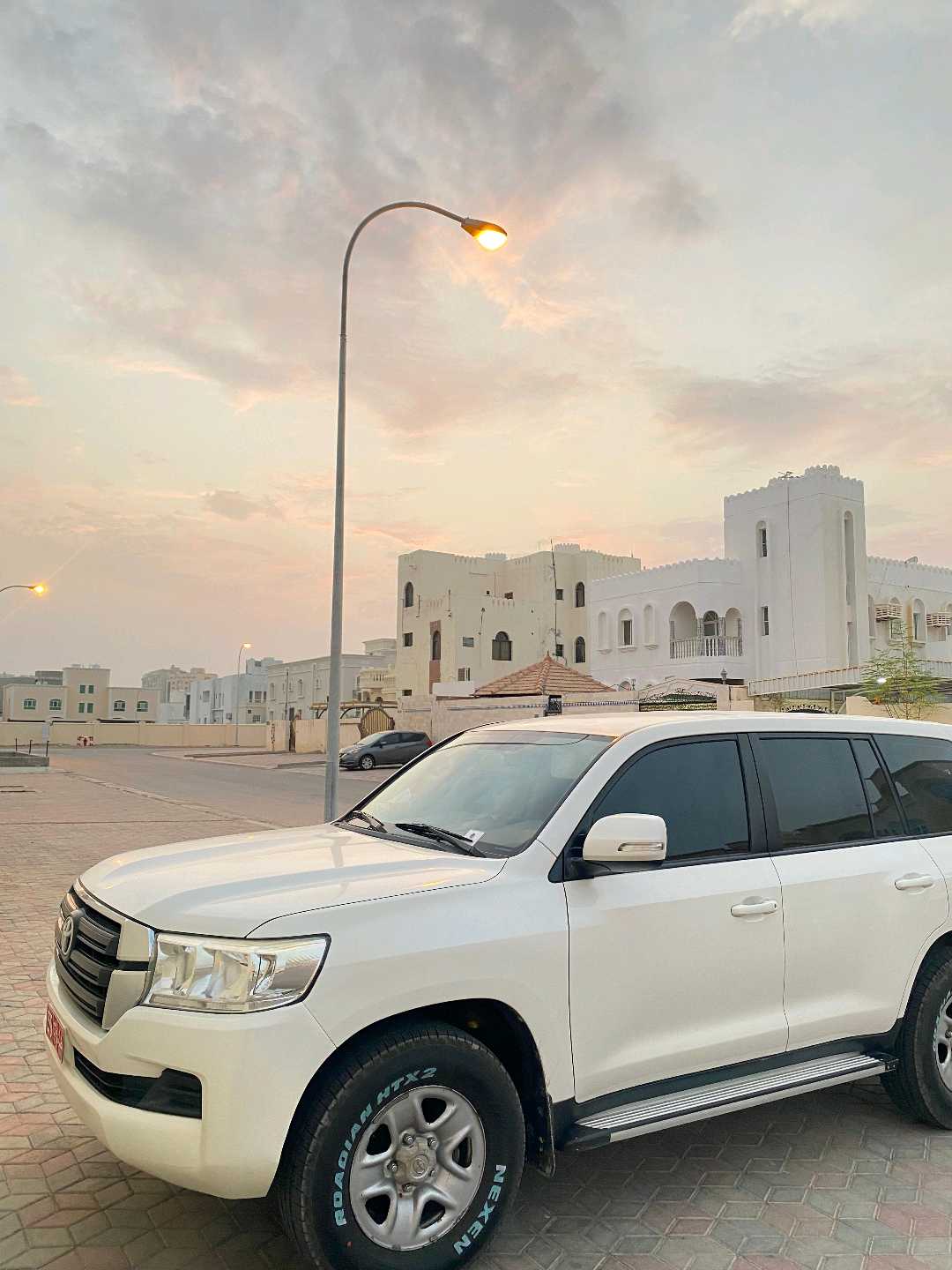 TOYOTA LAND CRUISER 2019