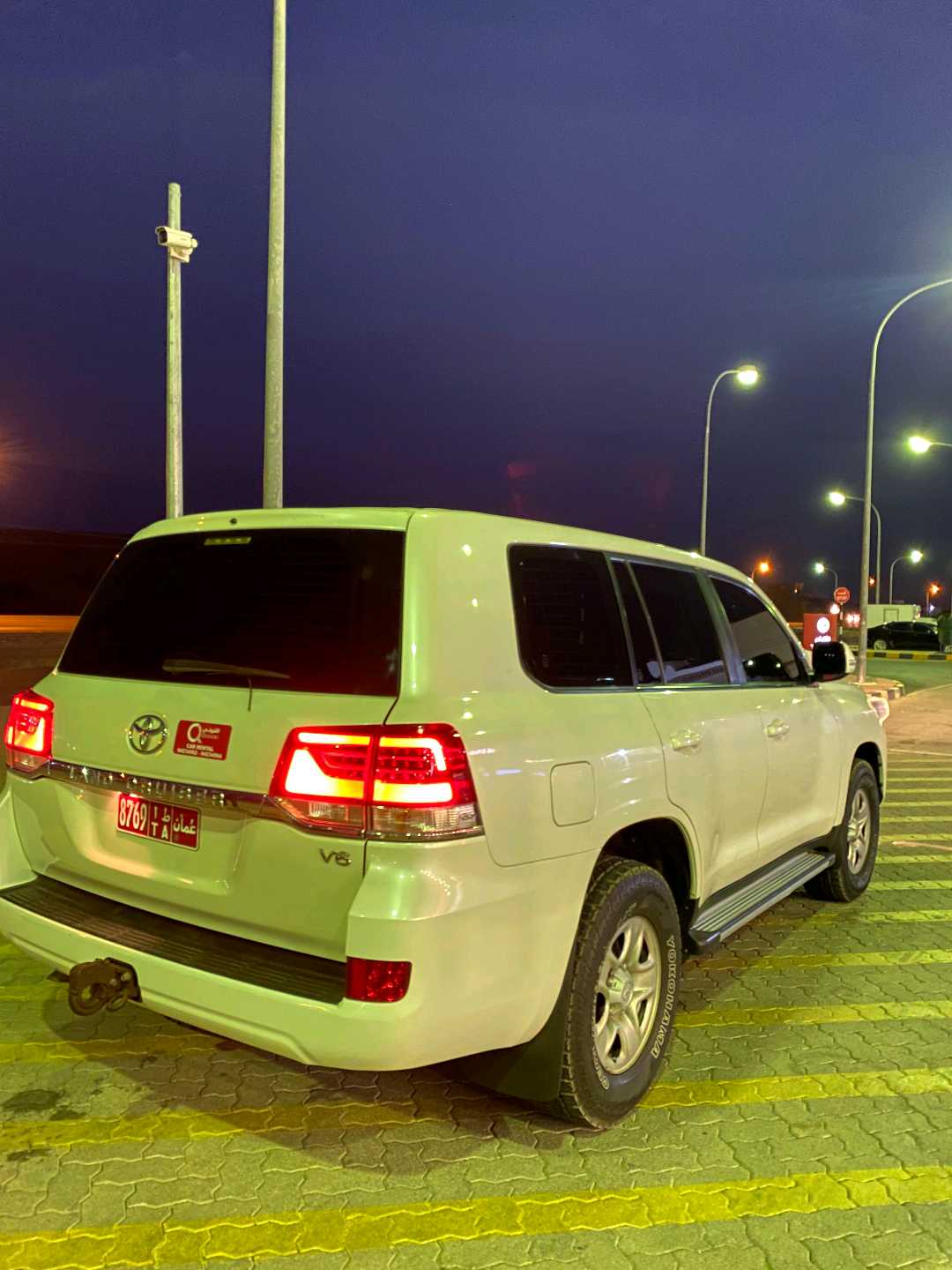 TOYOTA LAND CRUISER 2019