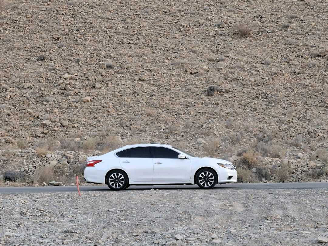 Car Image 2018 NISSAN ALTIMA SL
