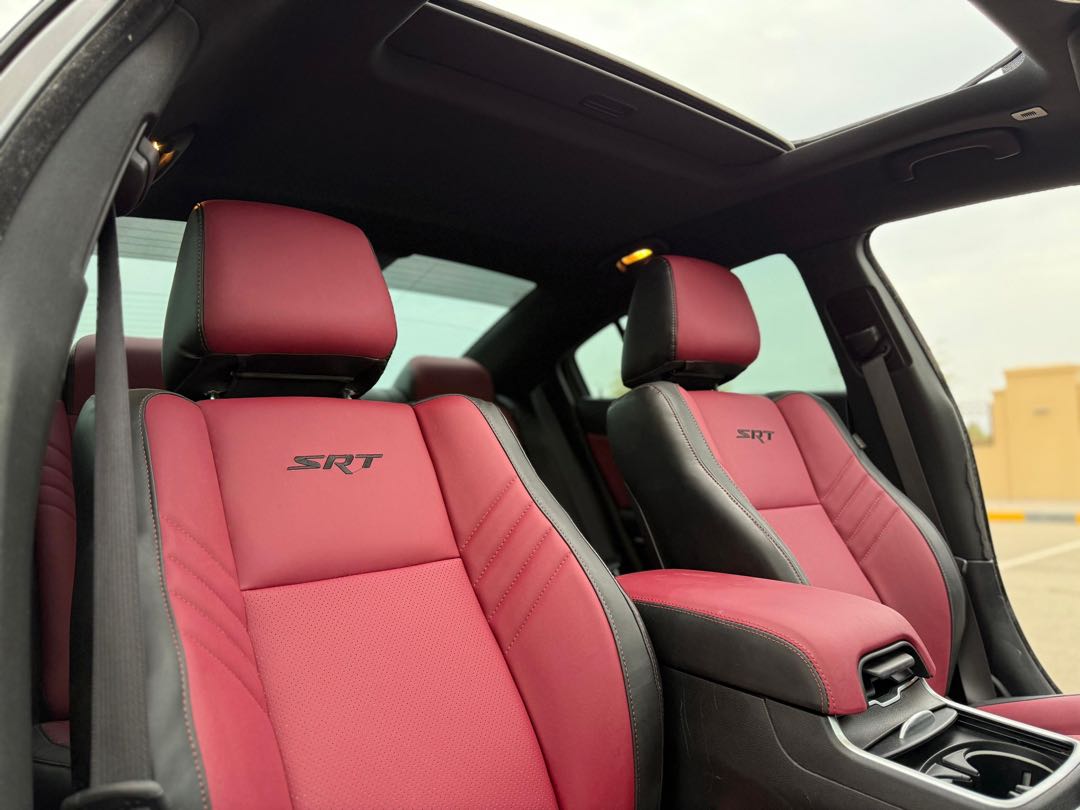 Car Image 2019 DODGE CHARGER SXT