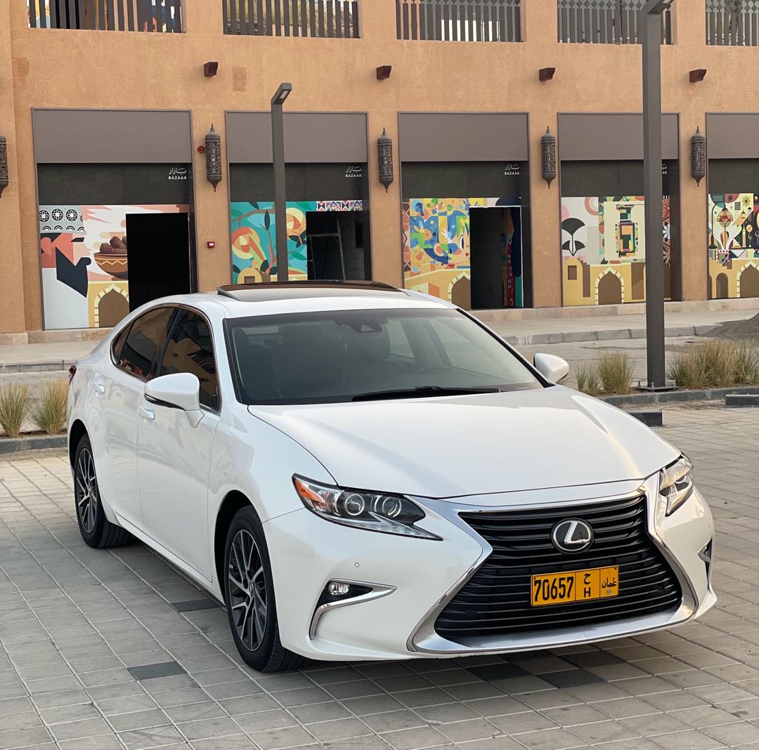 Car Image 2017 LEXUS ES 350