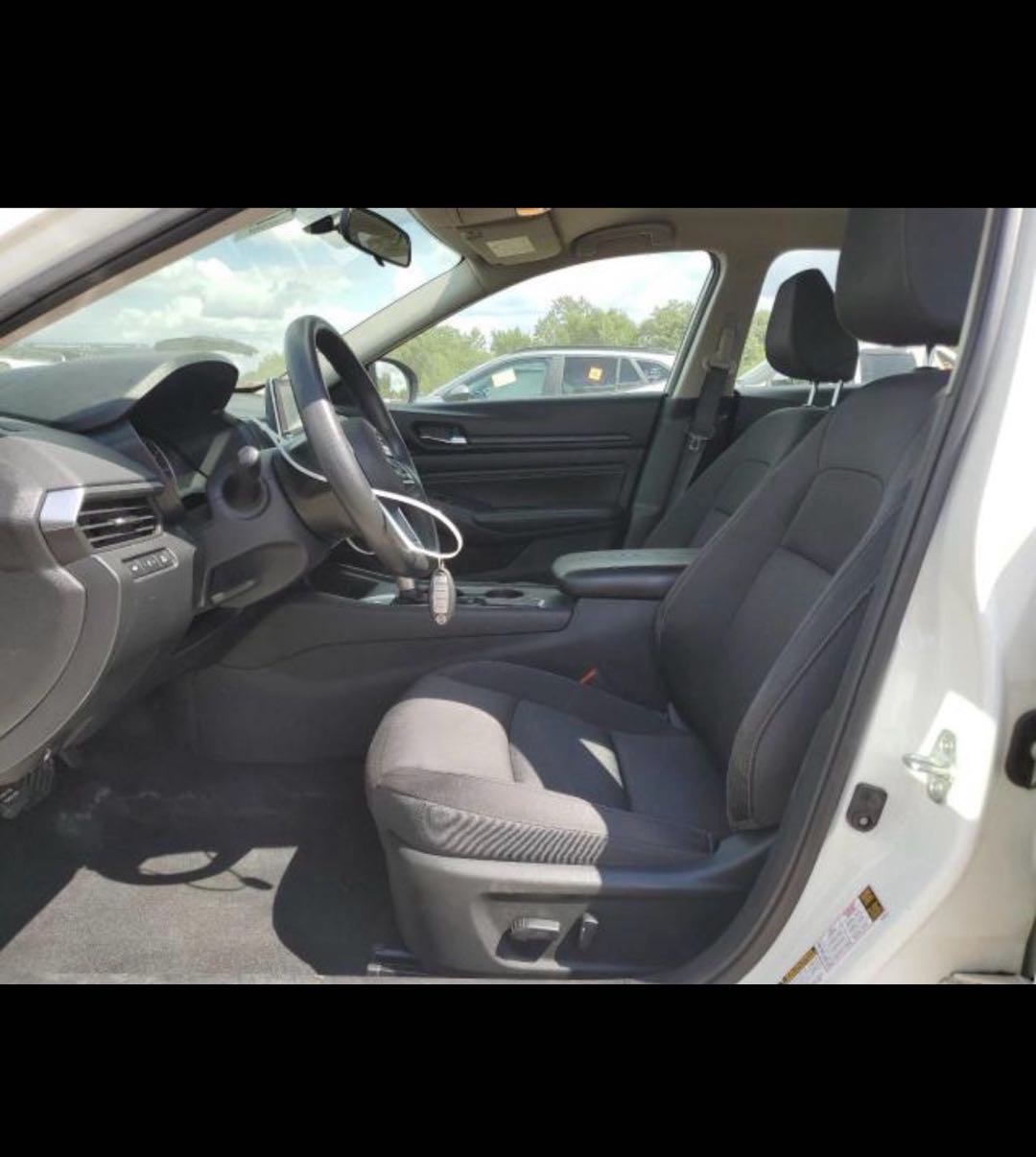 Car Image 2019 NISSAN ALTIMA