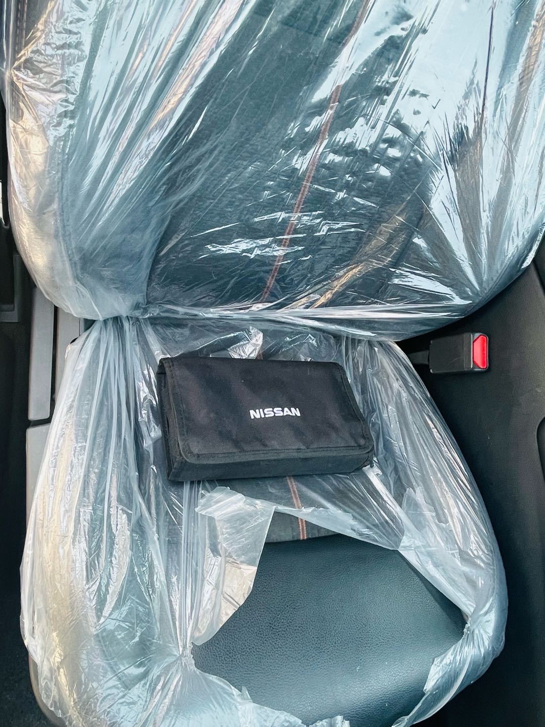 Car Image 2019 NISSAN ALTIMA SR