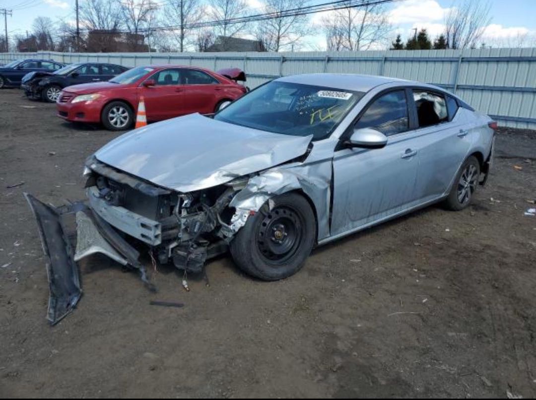 Car Image 2019 NISSAN ALTIMA