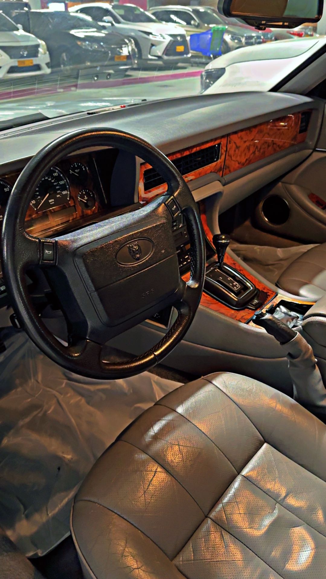 Car Image 1993 JAGUAR XJ 