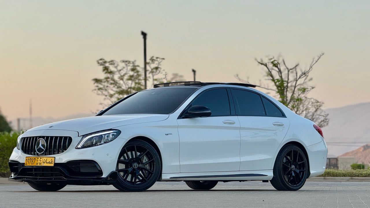 Car Image 2017 MERCEDES C Class 43