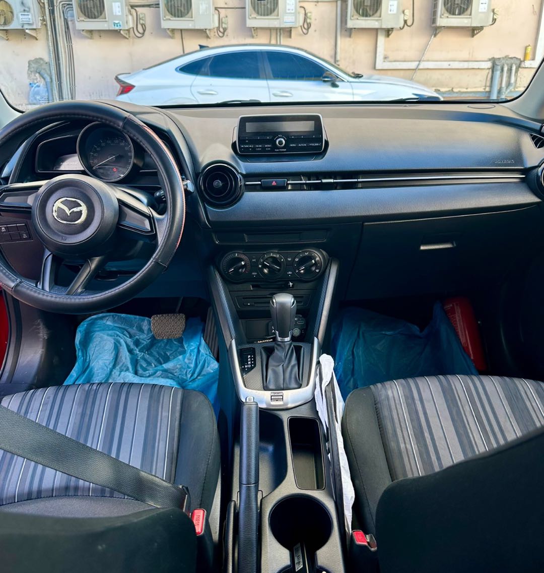 MAZDA 2 2020