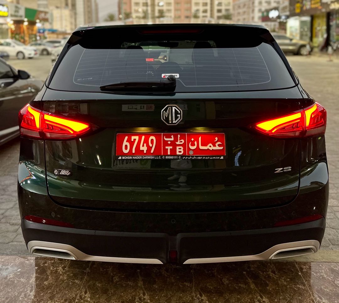 أم جي ZS 2025