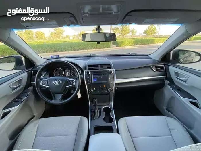 Car Image 2016 TOYOTA CAMRY SE