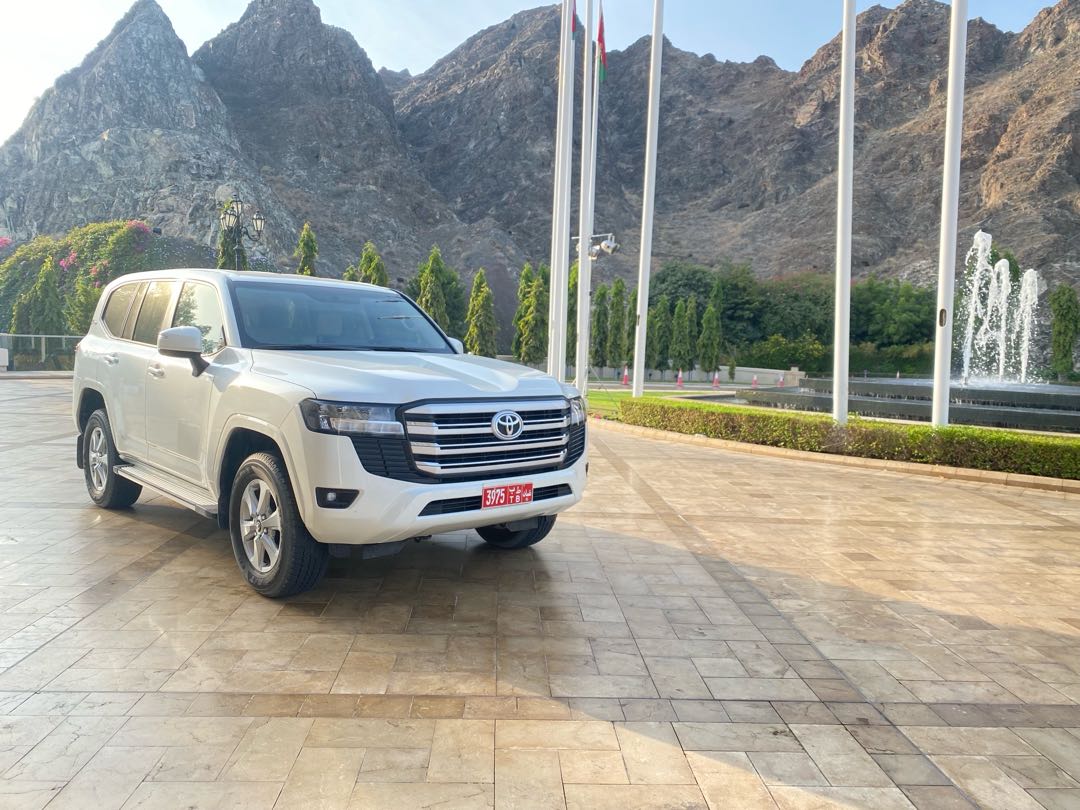 TOYOTA LAND CRUISER 2024