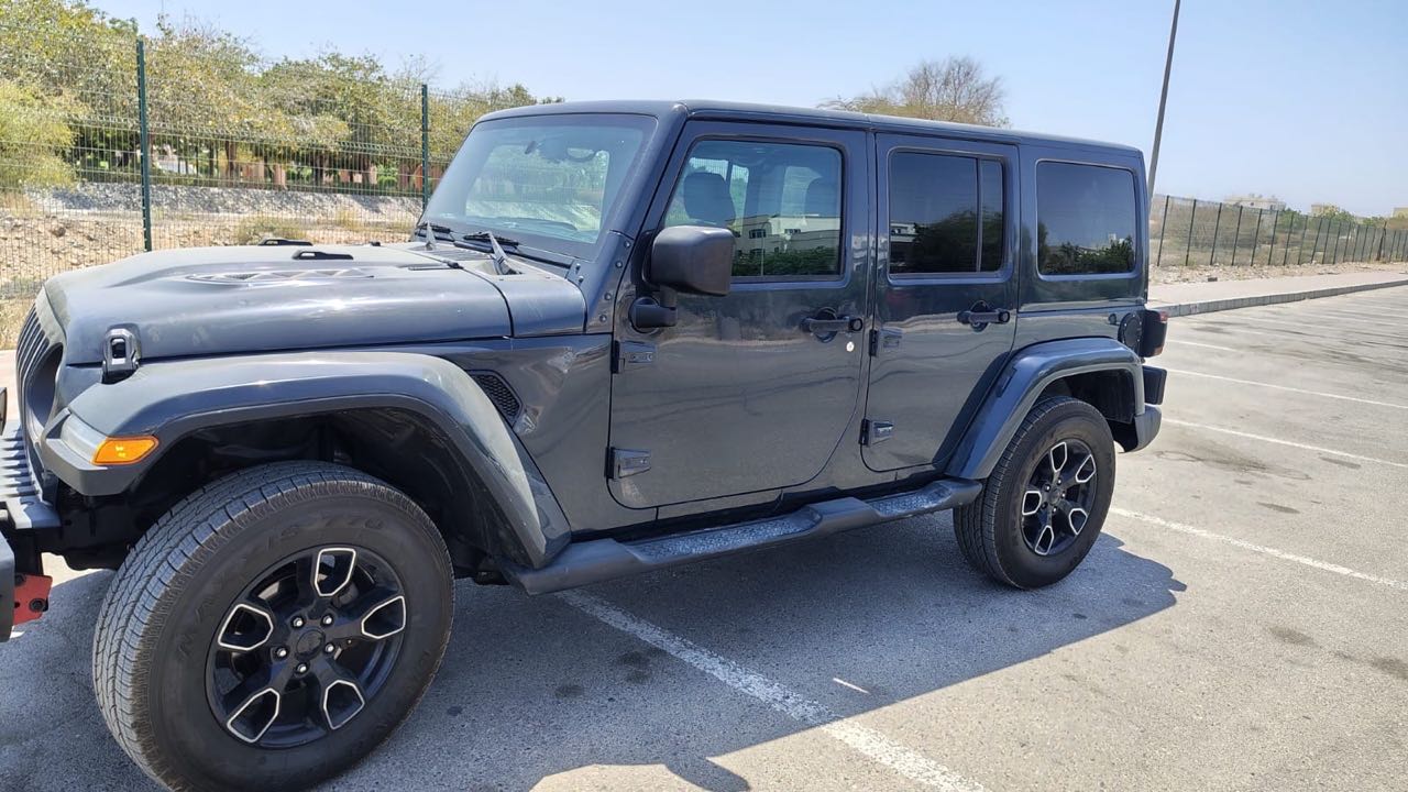 Car Image 2018 JEEP WRANGLER JK