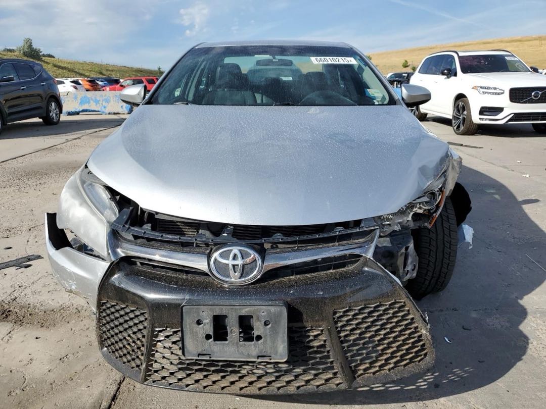Car Image 2017 TOYOTA CAMRY