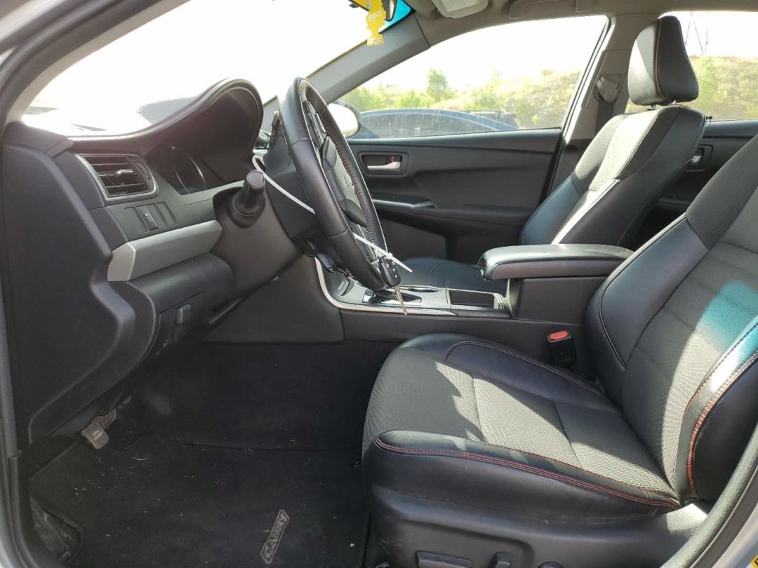Car Image 2017 TOYOTA CAMRY