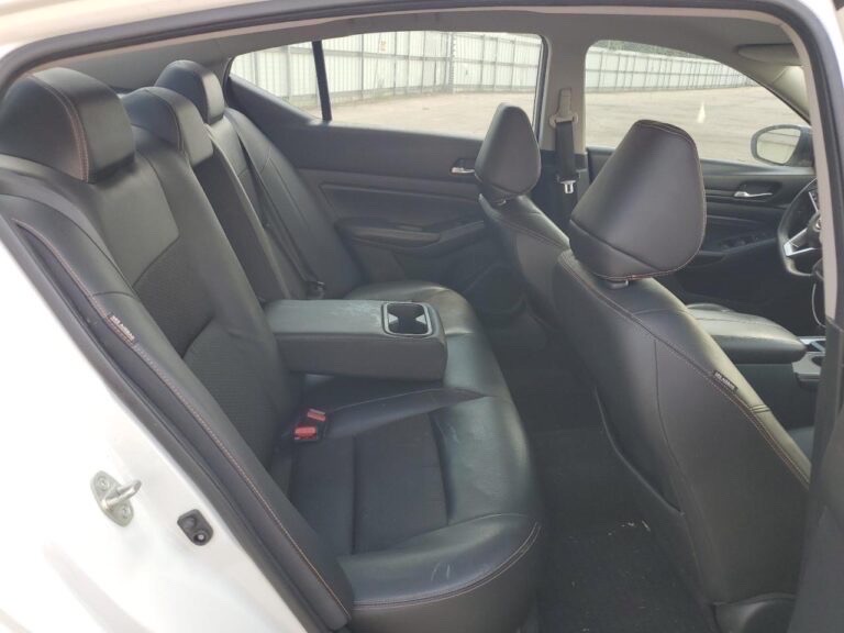 Car Image 2019 NISSAN ALTIMA