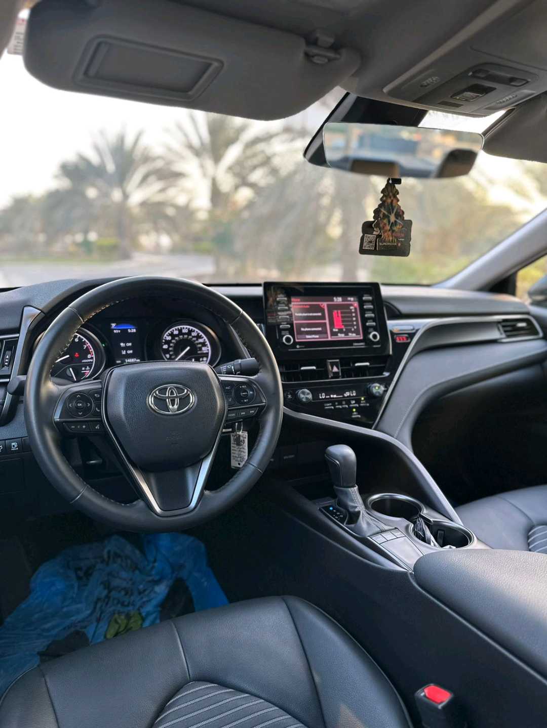 Car Image 2024 TOYOTA CAMRY SE