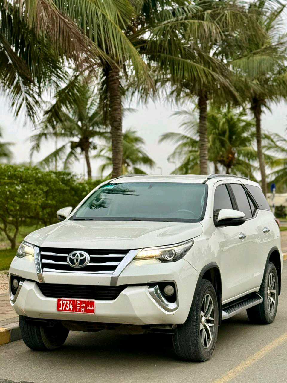 TOYOTA FORTUNER 2023