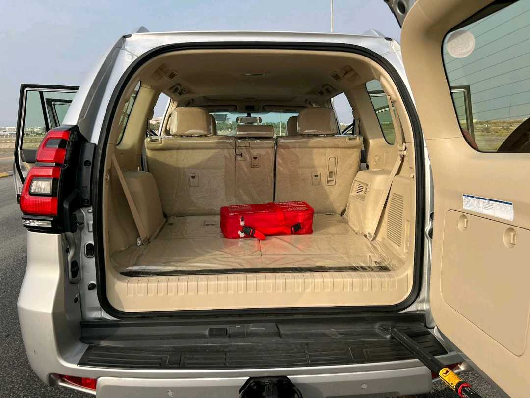 TOYOTA Prado 2023